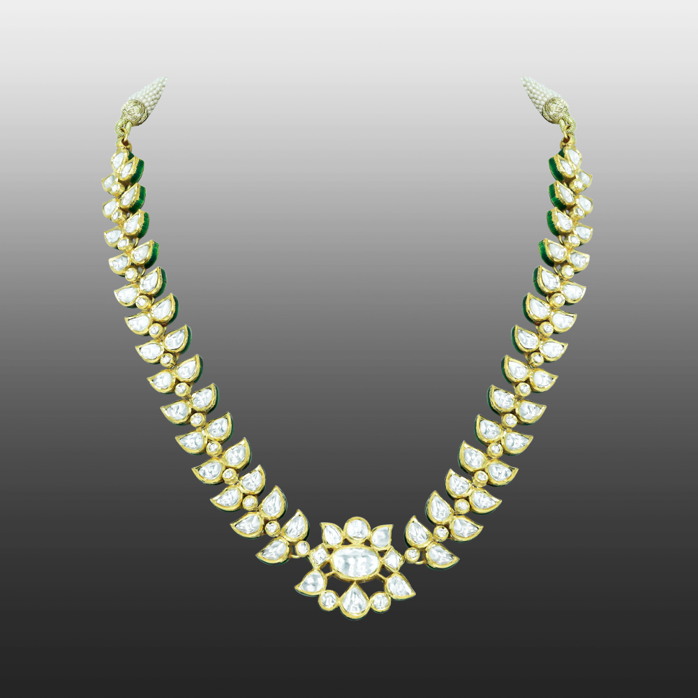Ivory Polki Necklace with Floral Motif and Petal Design
